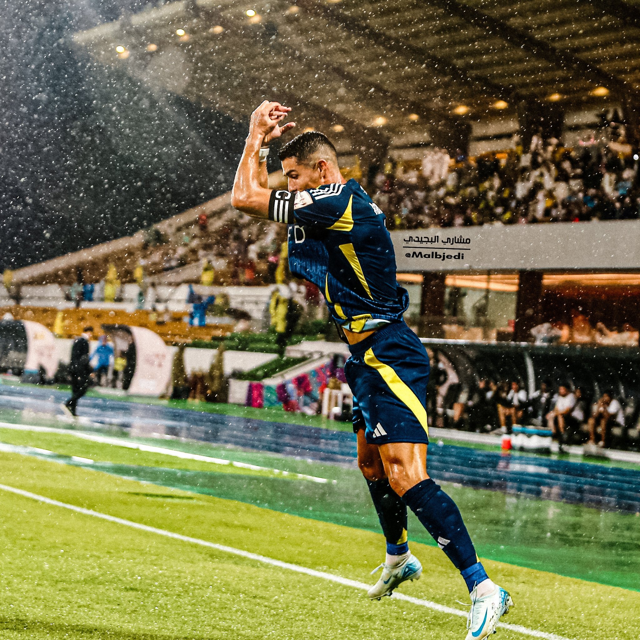 奇异果体育平台-C罗迎来十五赛季出色发挥，阿森纳观众热烈欢呼！的简单介绍