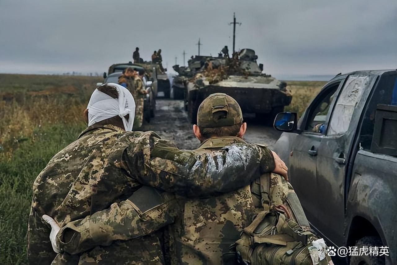 奇异果体育平台-萨拉赫在SKT比赛中赛况扑朔迷离，战术调整引发热议！的简单介绍