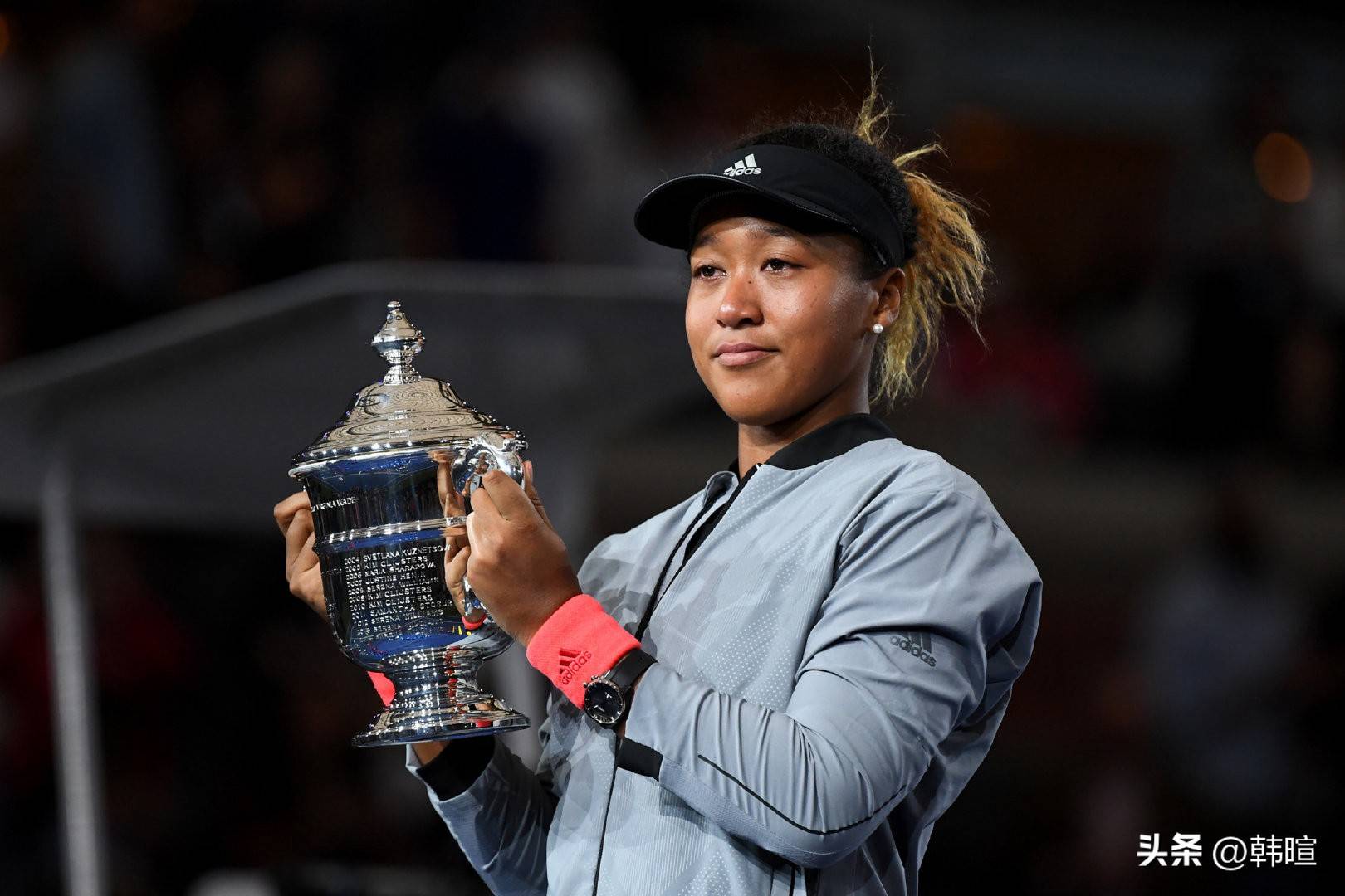 奇异果体育入口-关于大坂直美回归赛场，败北首场状态亮眼，MAD观众沸腾！的信息